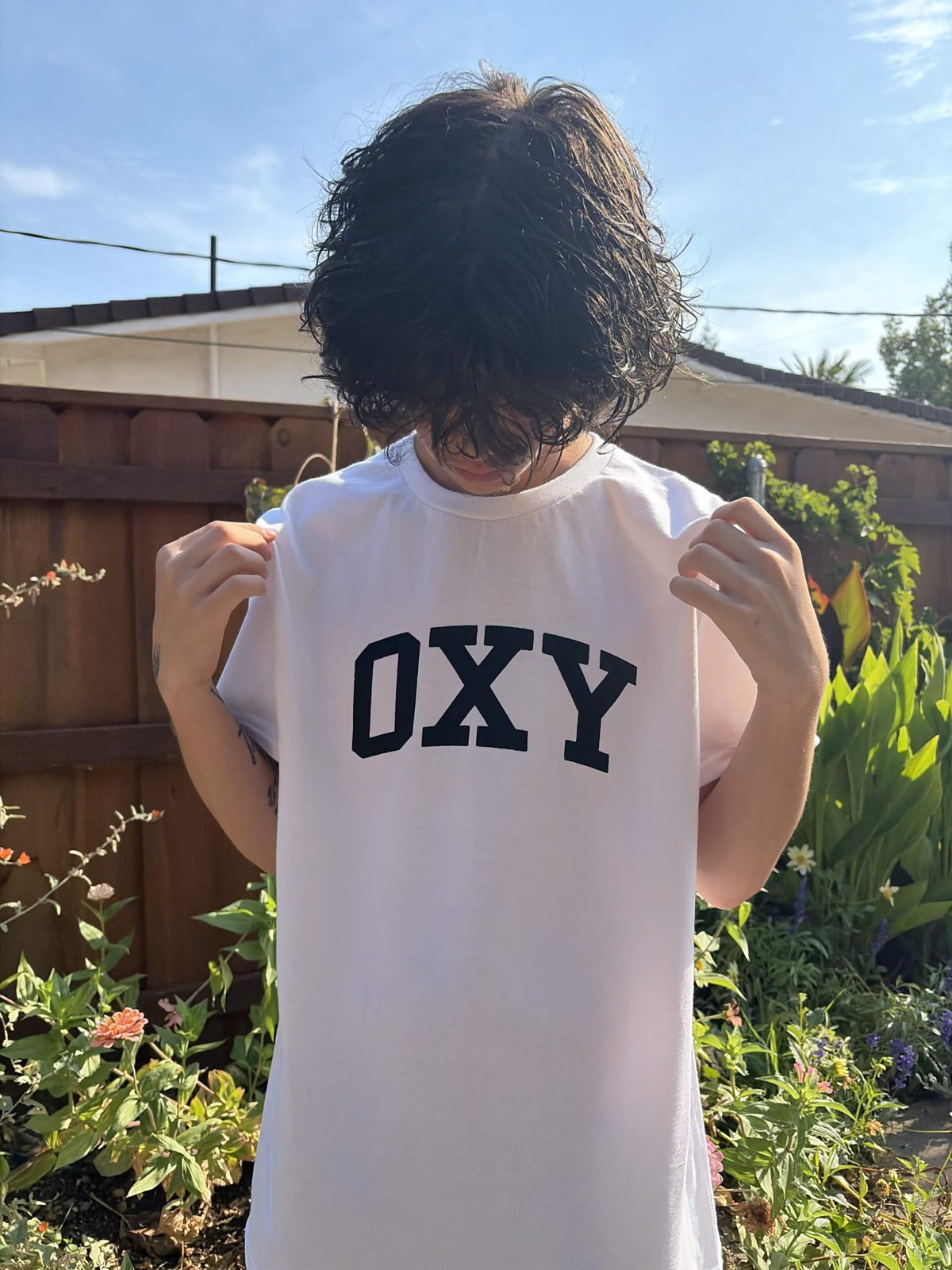 white oxy t-shirt